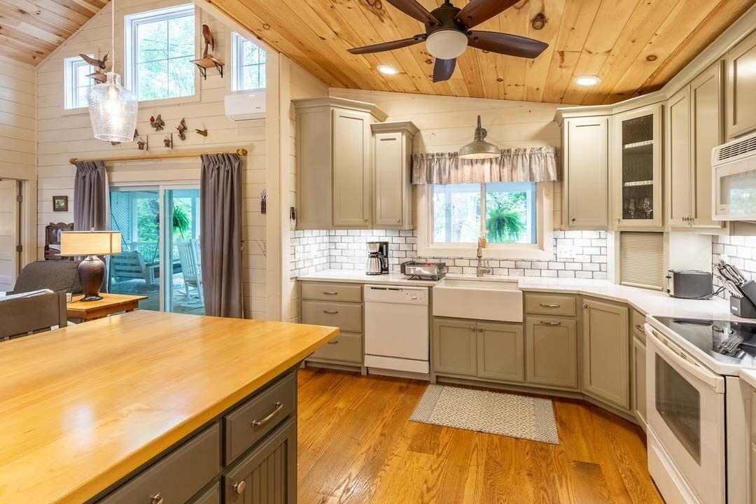 Photo of Others in Bryson City
