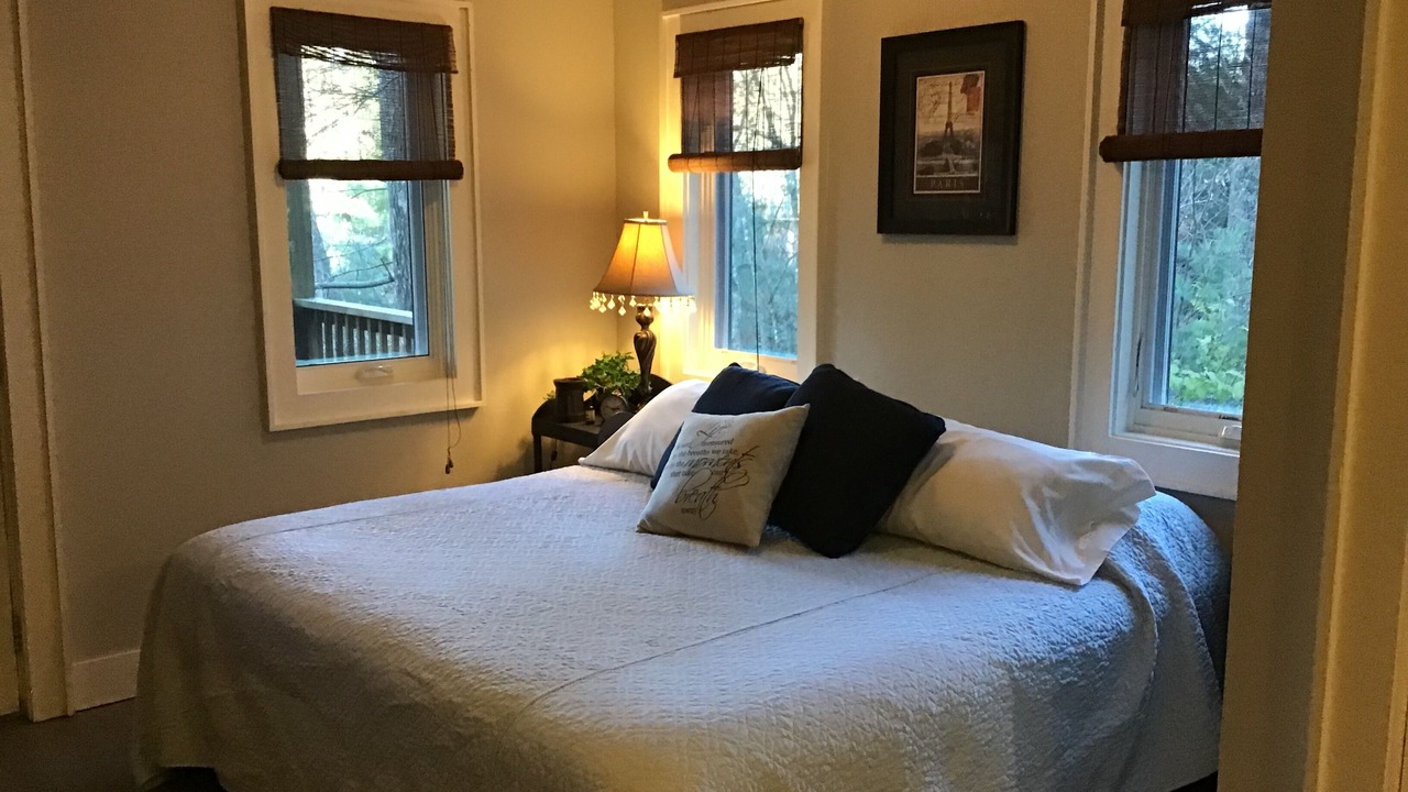 Photo of Bedroom in Cullowhee