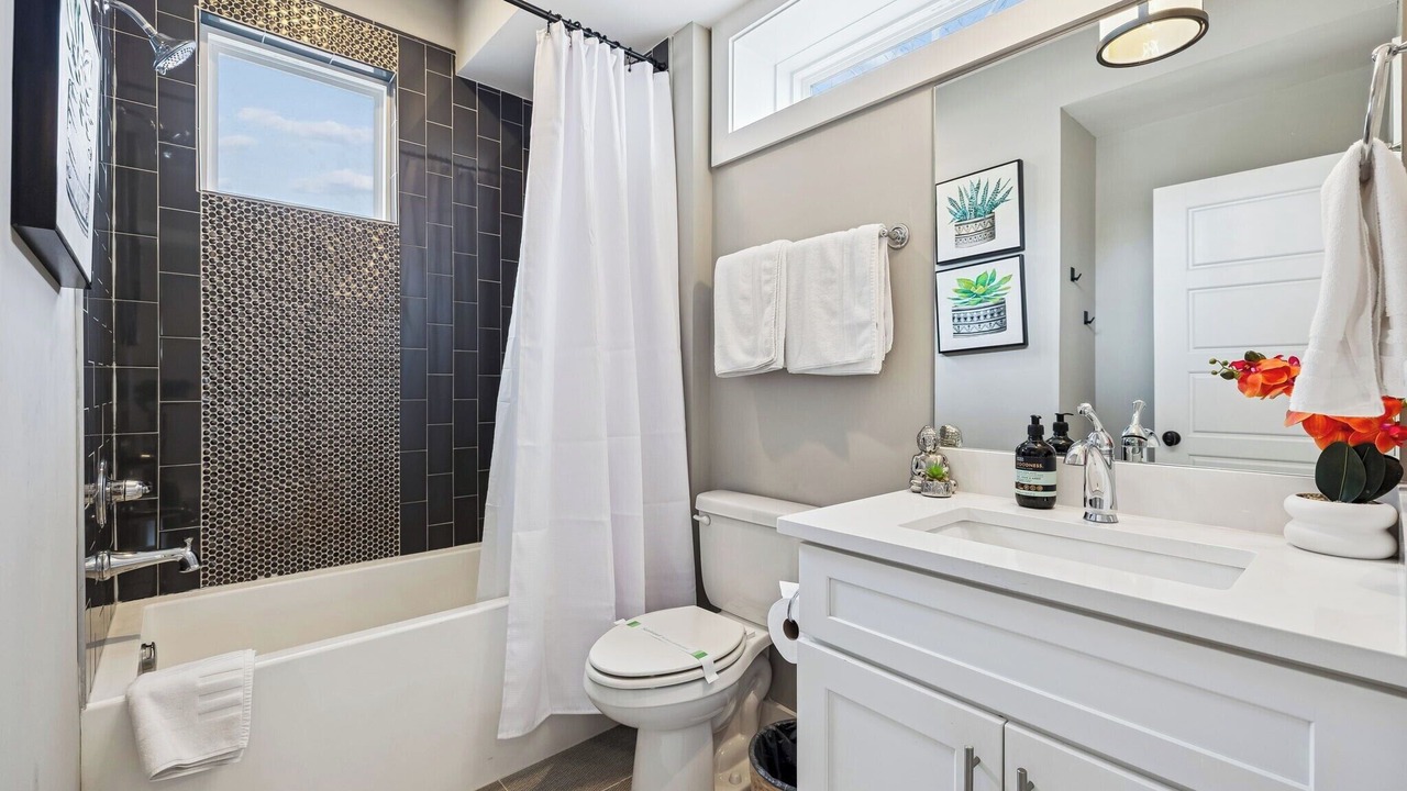 Photo of Bathroom in Historic Waverly