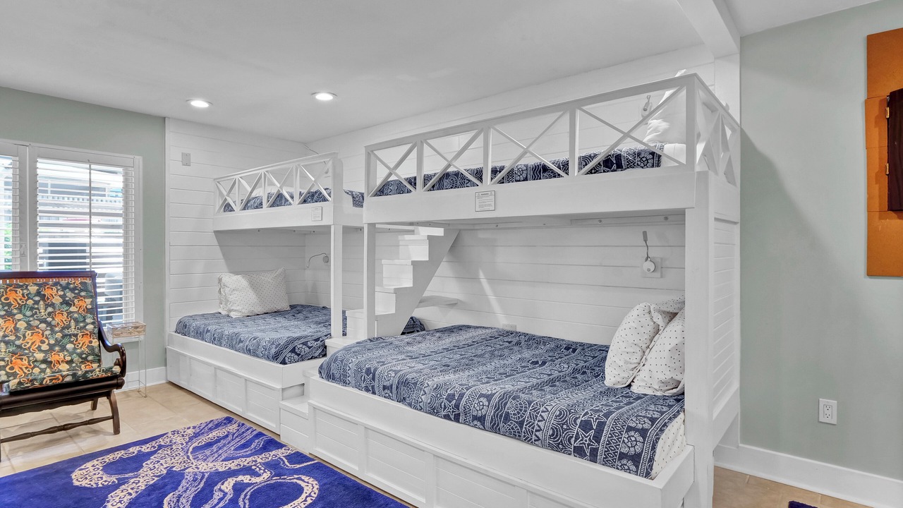 Photo of Bedroom in Carolina Beach