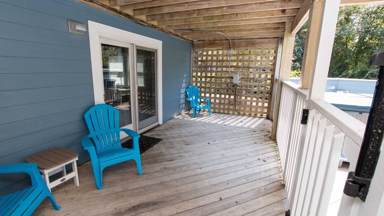 Photo of Patio Balcony in Monteray Shores