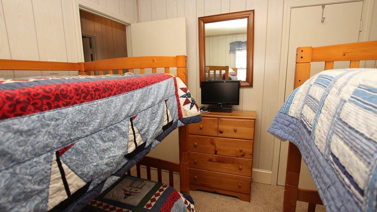 Photo of Bedroom in Carolina Dunes