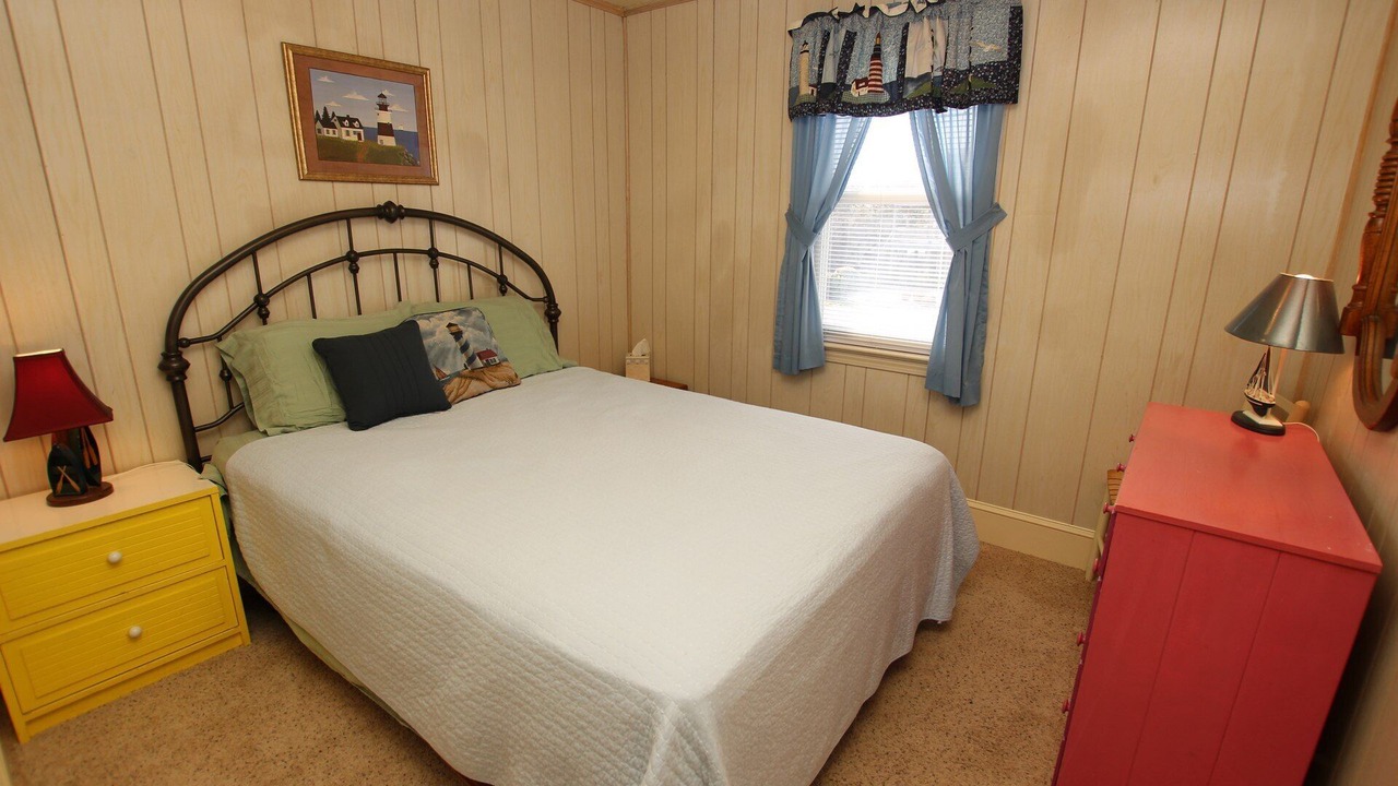 Photo of Bedroom in Carolina Dunes