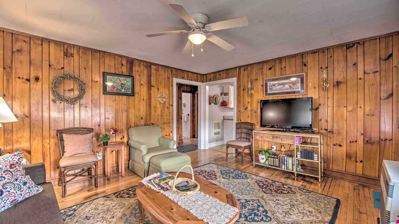 Photo of Bedroom in Independence