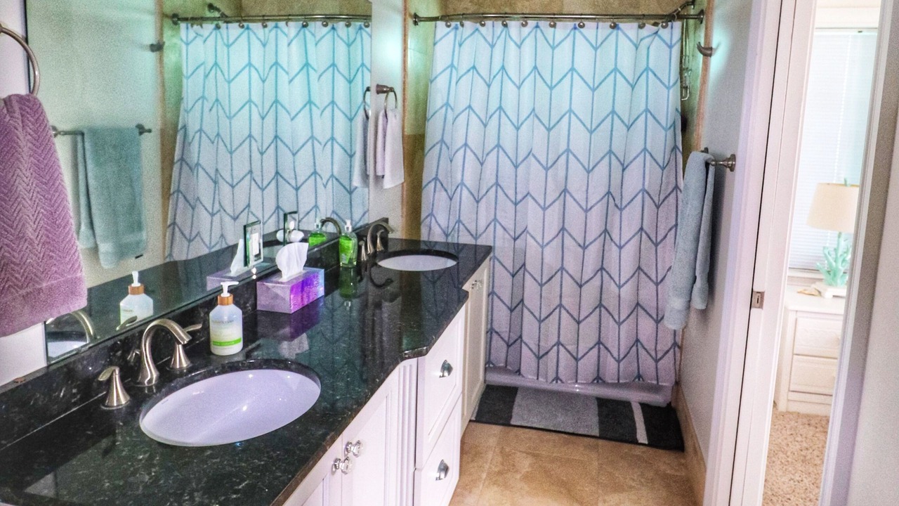 Photo of Bathroom in Topsail Beach