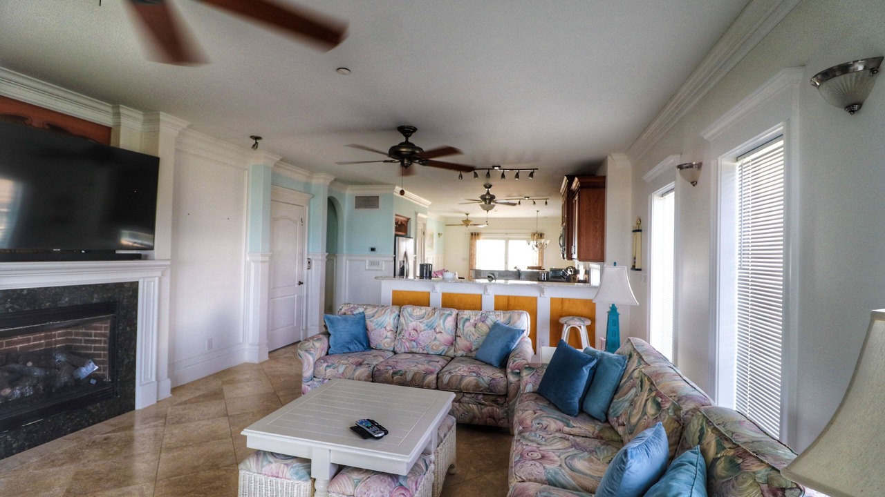 Photo of Livingroom in Topsail Beach