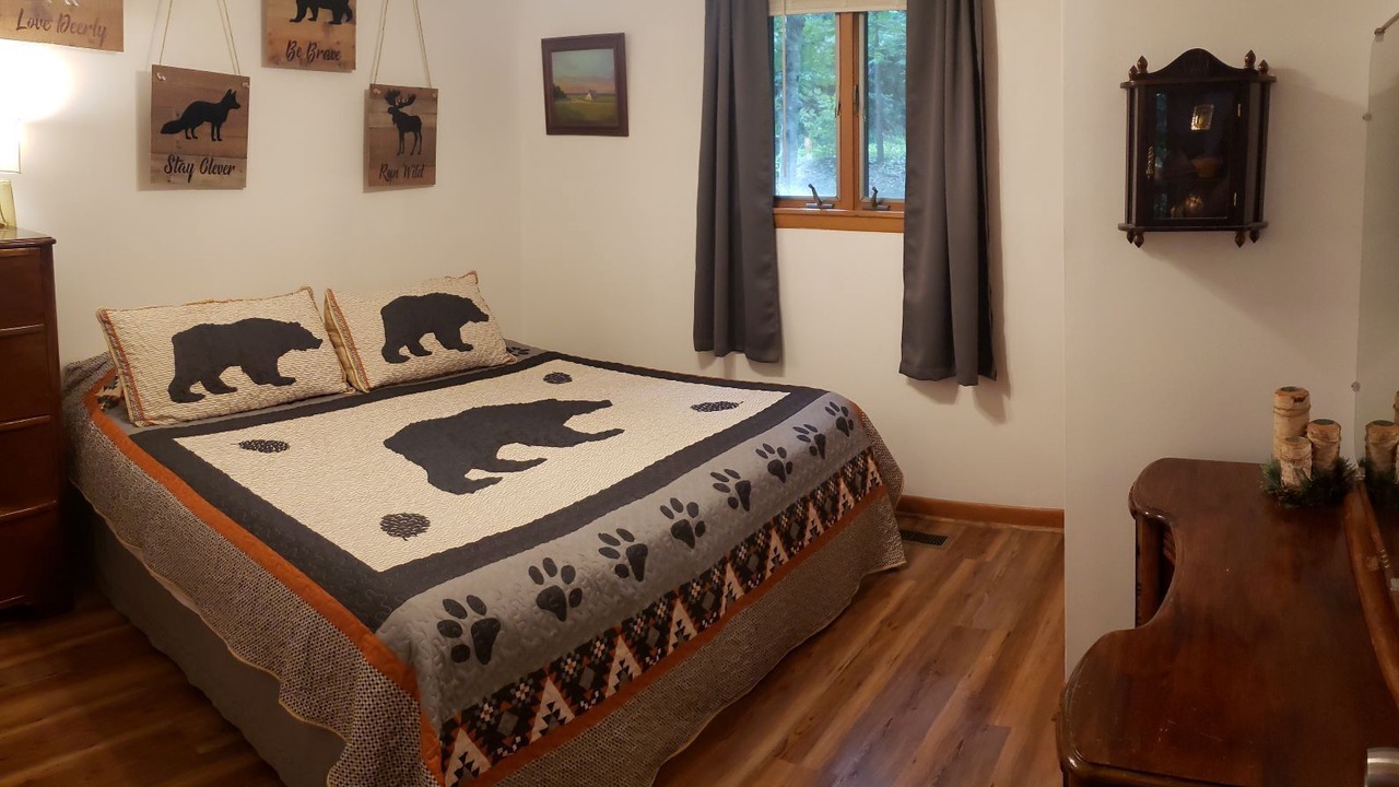 Photo of Bedroom in Unaka