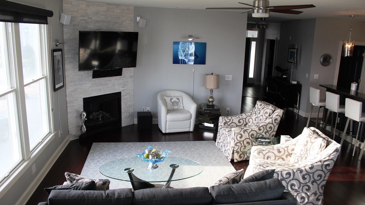 Photo of Livingroom in Manteo