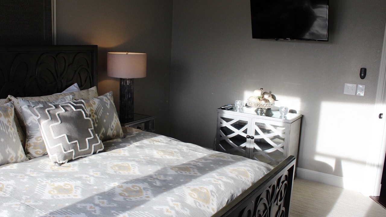 Photo of Bedroom in Manteo