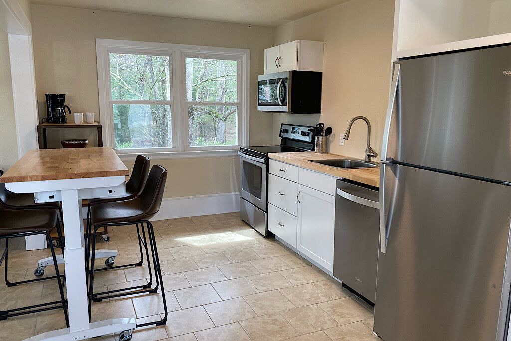 Photo of Kitchen in Hendersonville