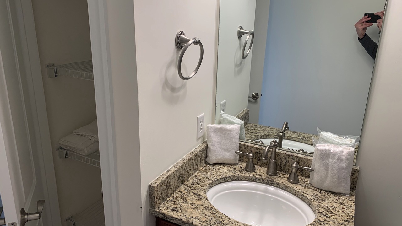 Photo of Bathroom in Yaupon Beach
