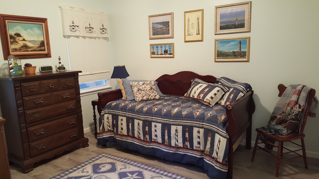 Photo of Bedroom in Corolla Light