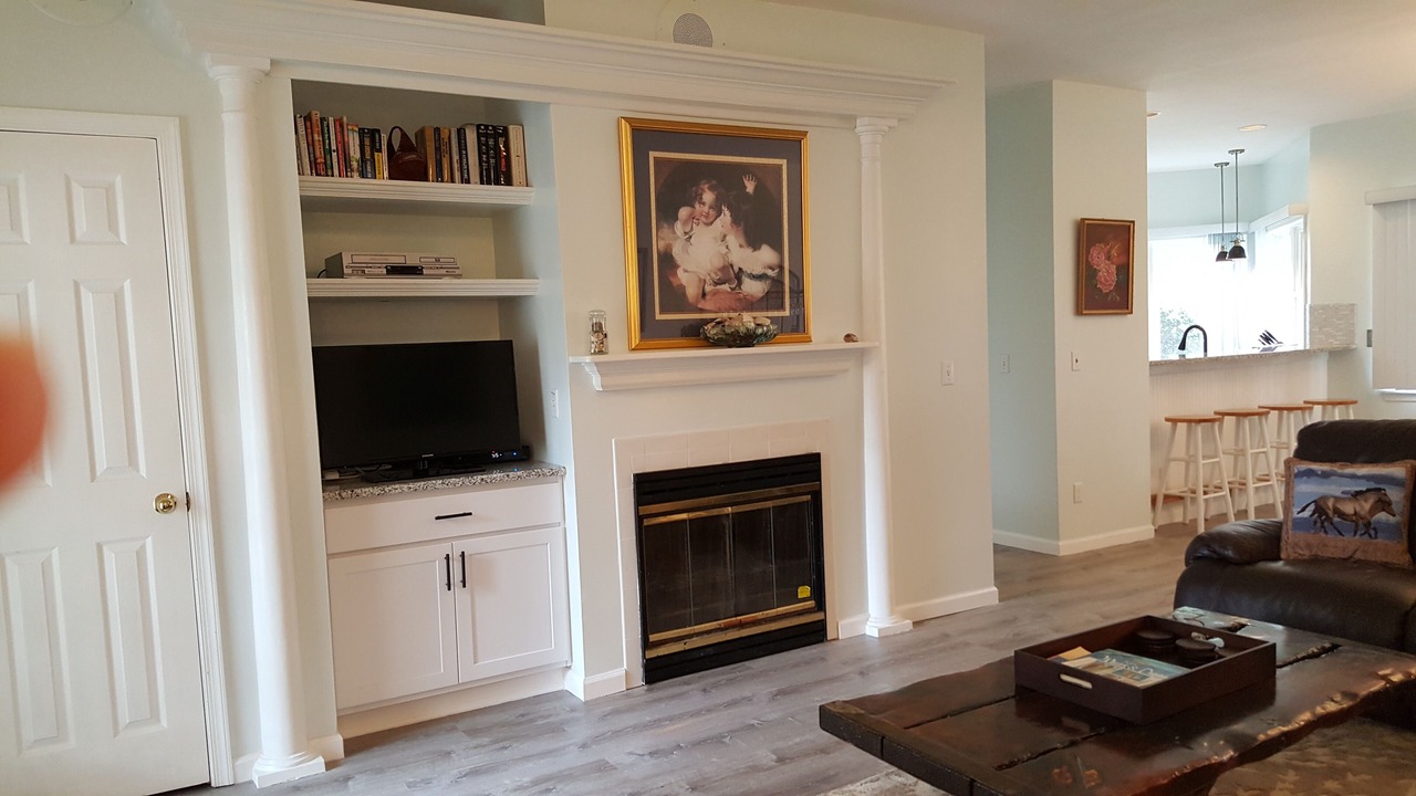 Photo of Livingroom in Corolla Light