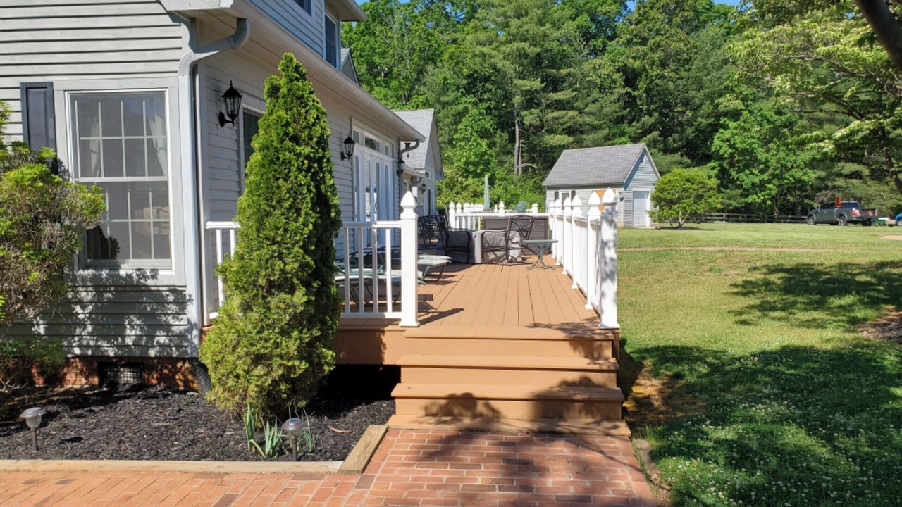 Photo of Patio Balcony in Mill Spring