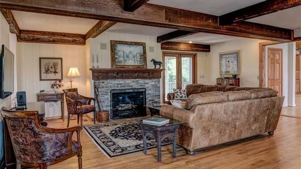 Photo of Bedroom in Mill Spring