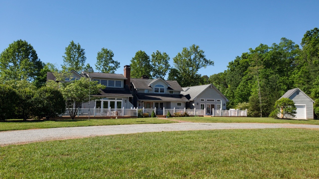 Photo of Outdoor in Mill Spring