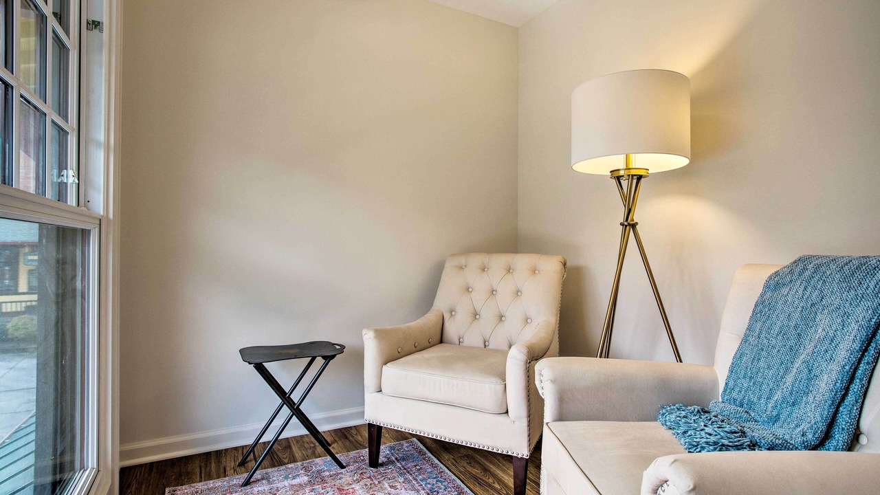 Photo of Livingroom in Saluda