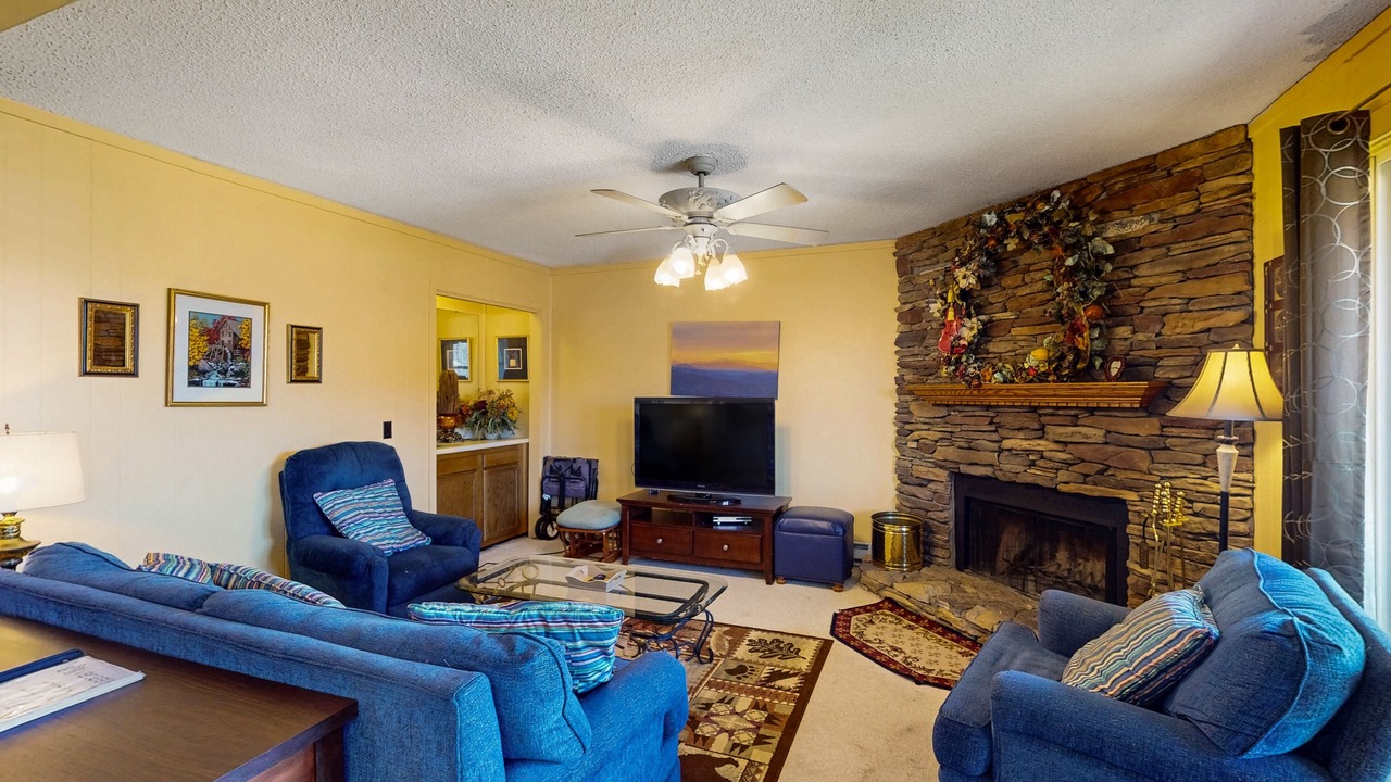 Photo of Livingroom in Banner Elk
