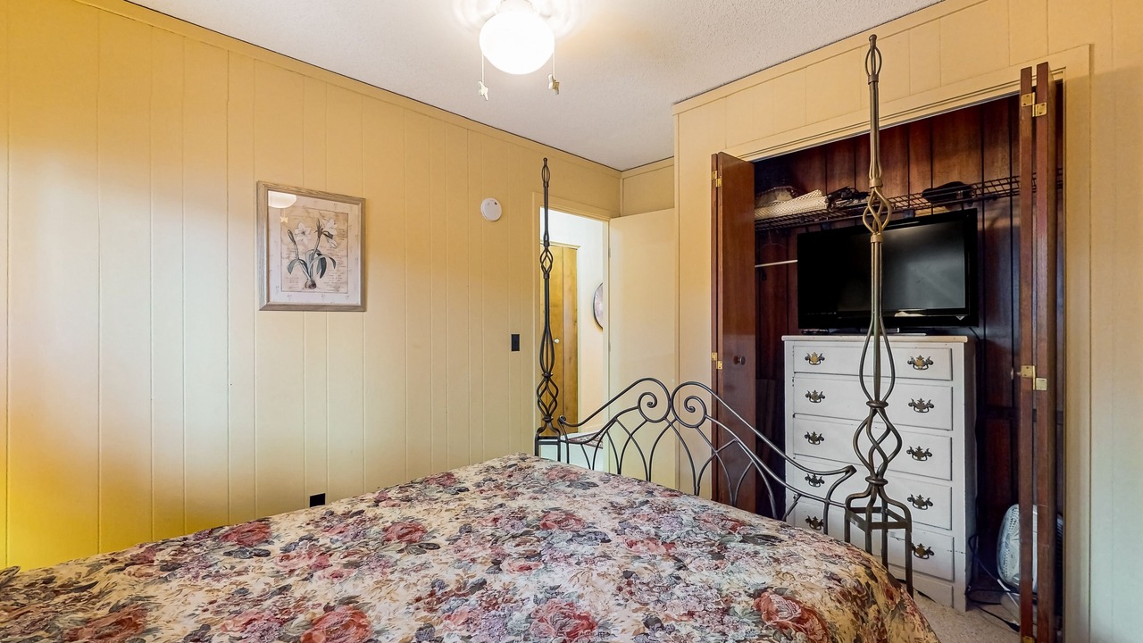 Photo of Bedroom in Banner Elk