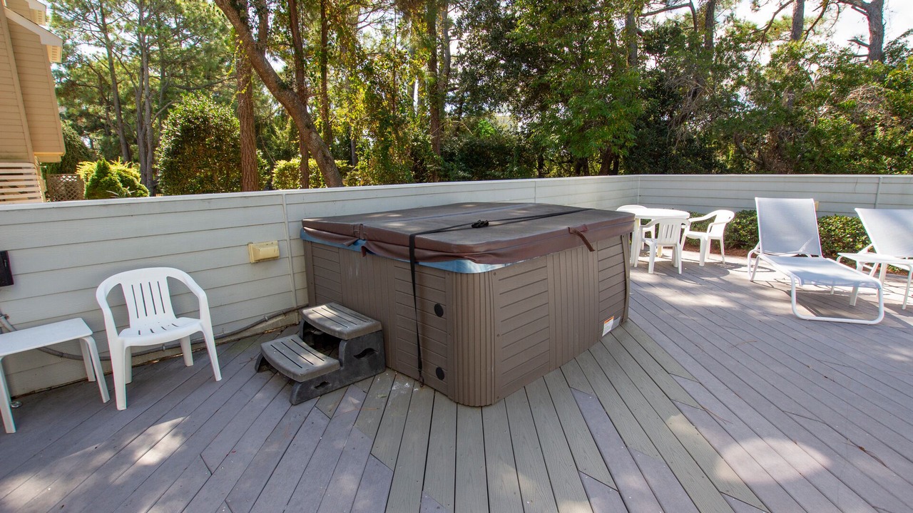Photo of Outdoor in Corolla Light