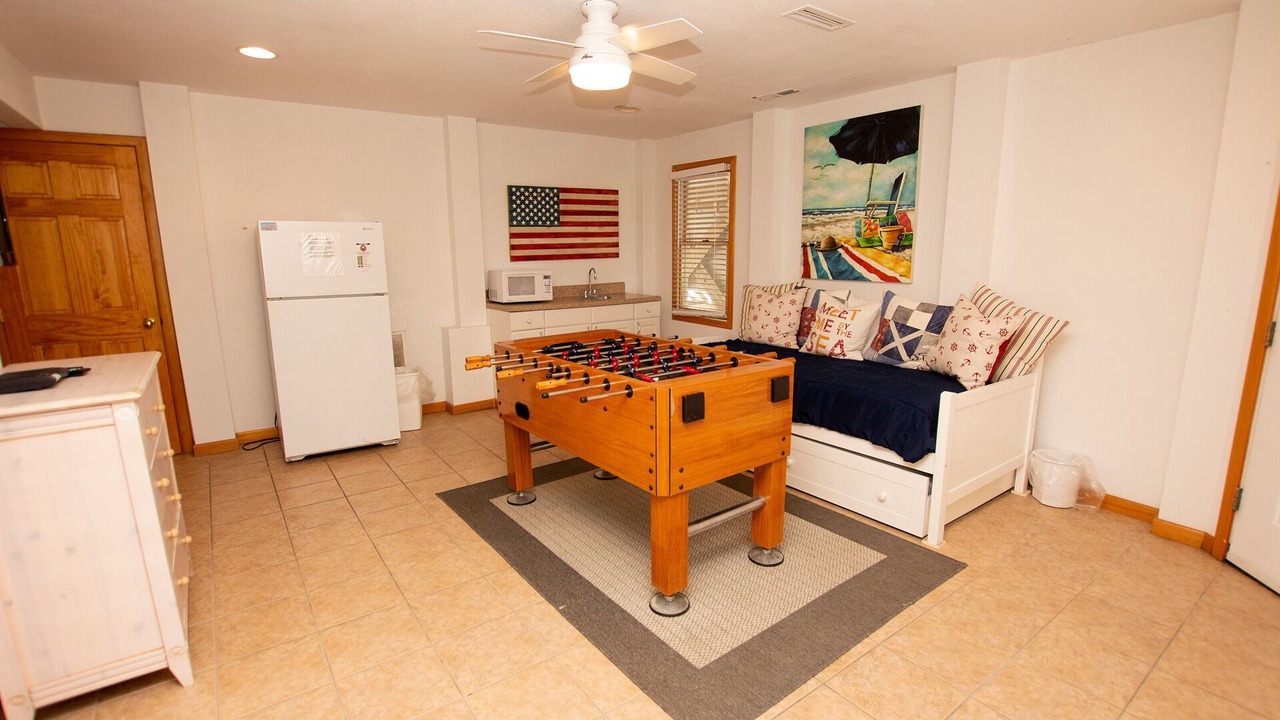 Photo of Bedroom in Corolla Light