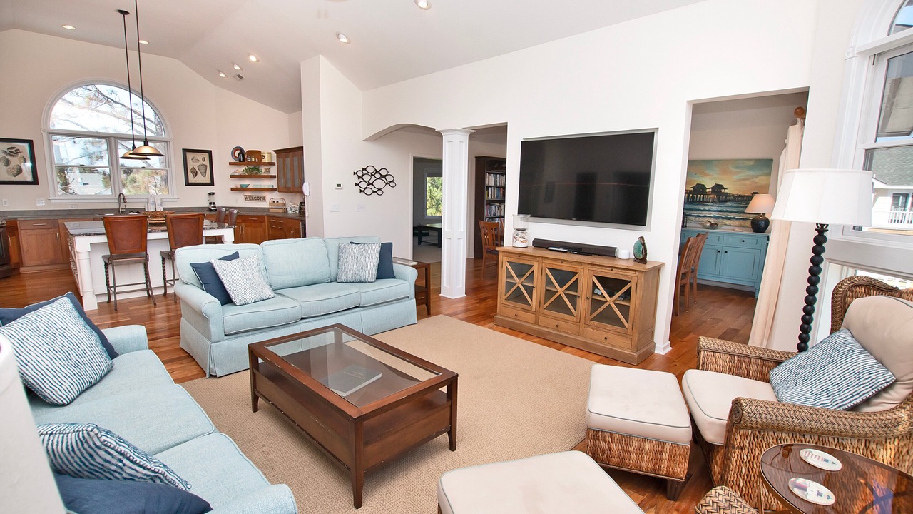 Photo of Livingroom in Corolla Light