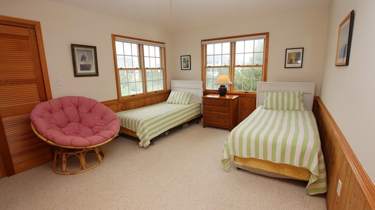 Photo of Bedroom in Pine Island