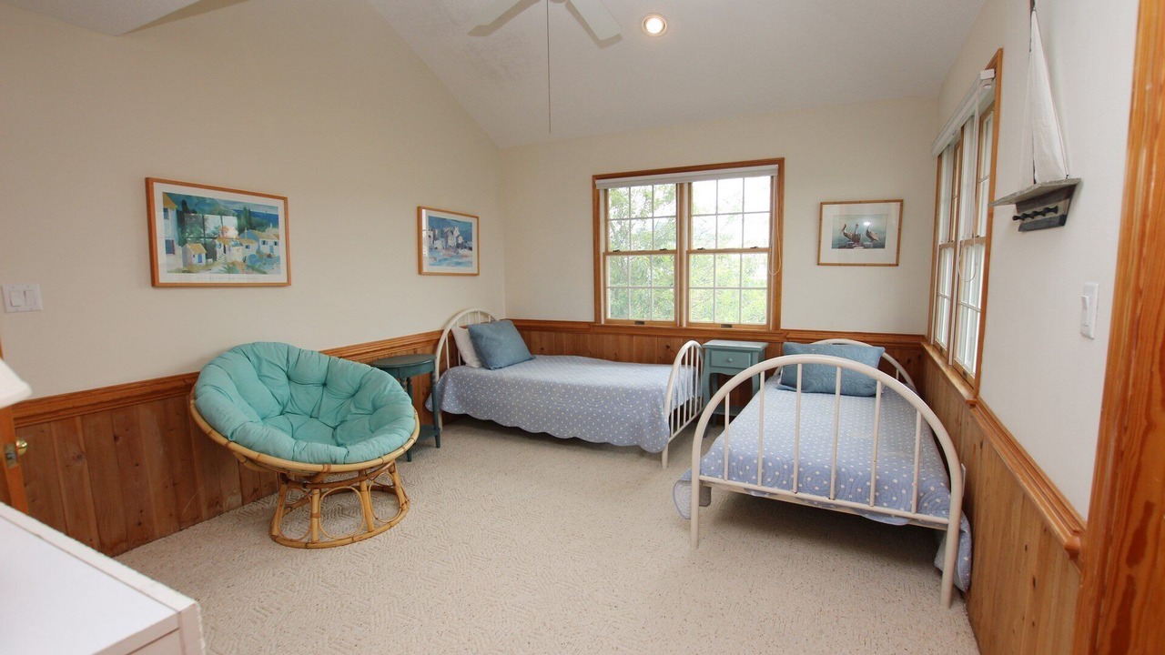 Photo of Bedroom in Pine Island