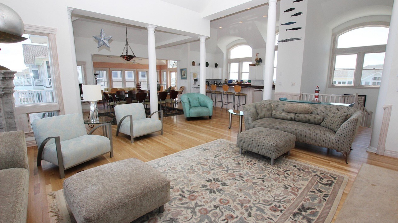 Photo of Livingroom in Pine Island