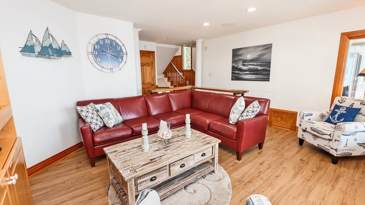 Photo of Livingroom in Monteray Shores