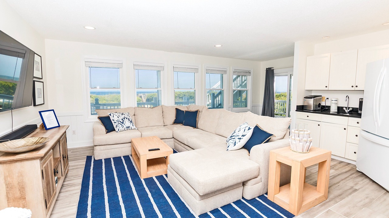 Photo of Livingroom in Pine Island