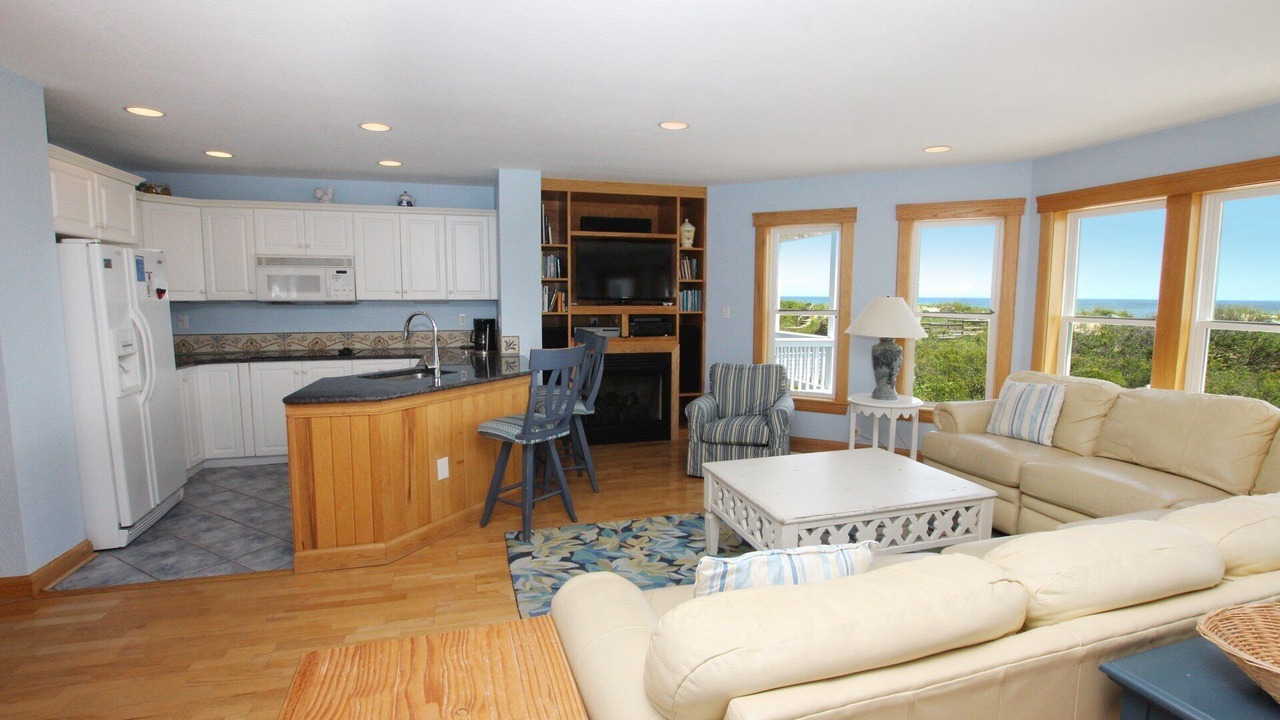 Photo of Livingroom in Pine Island