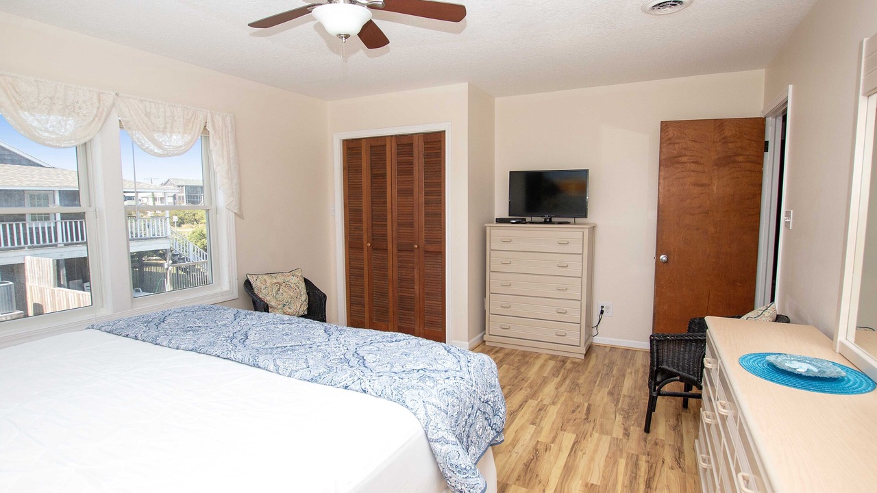 Photo of Bedroom in South Nags Head