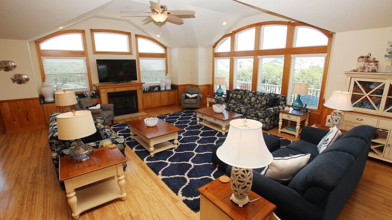 Photo of Livingroom in Southern Shores