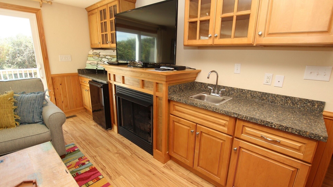 Photo of Livingroom in Southern Shores