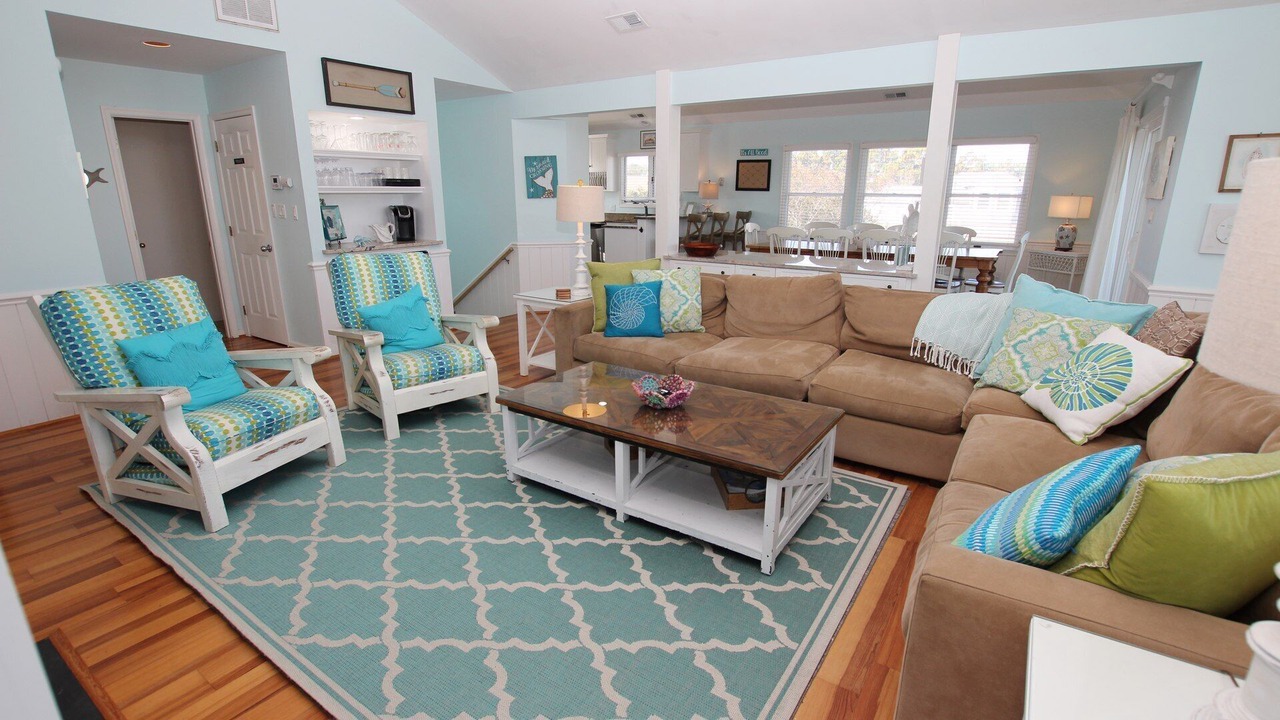 Photo of Livingroom in Corolla Light
