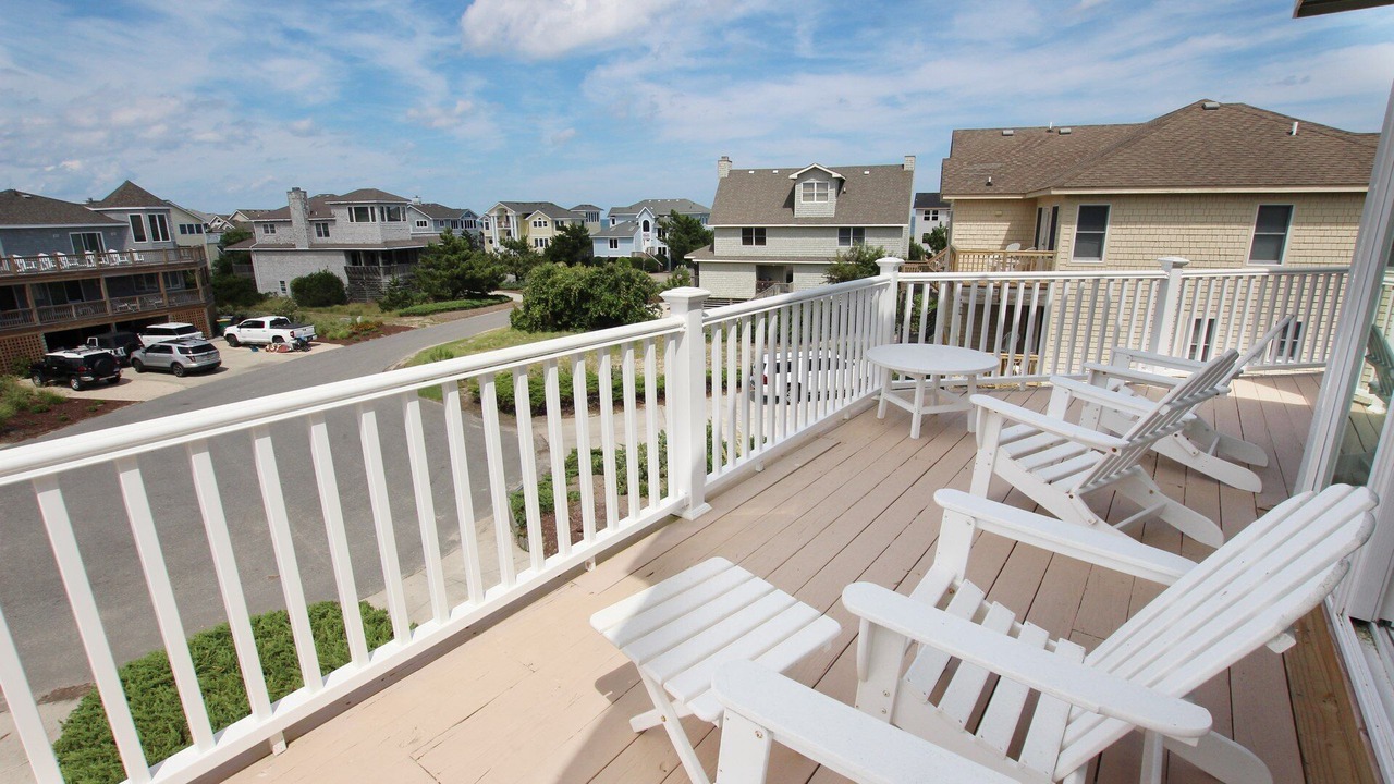 Photo of Outdoor in Corolla Light