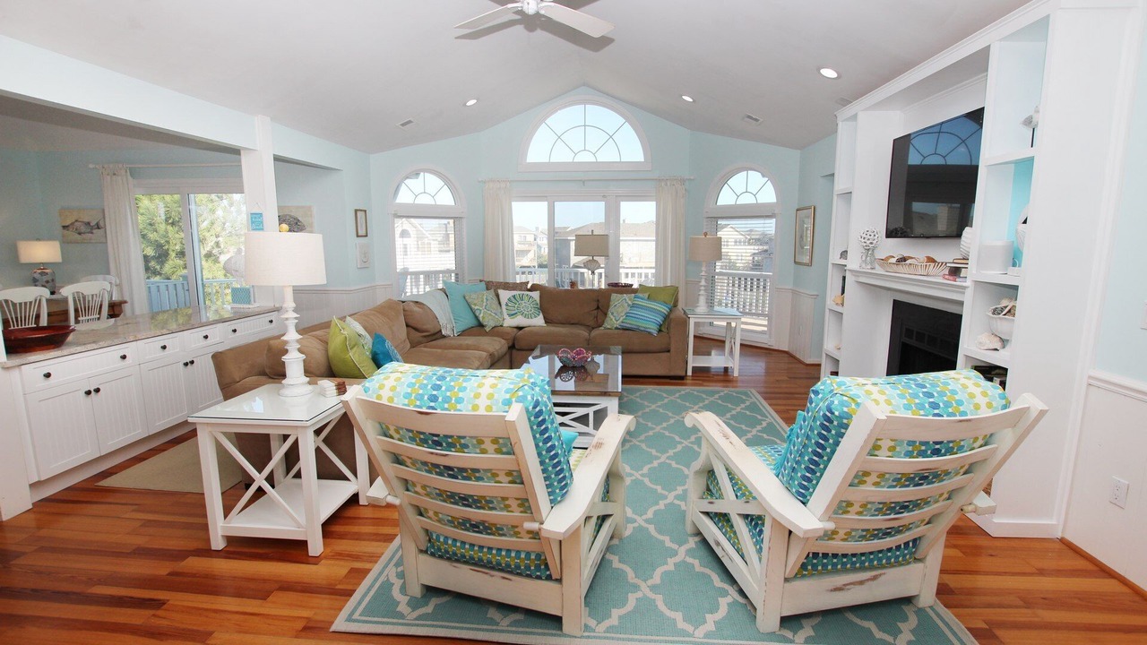 Photo of Livingroom in Corolla Light
