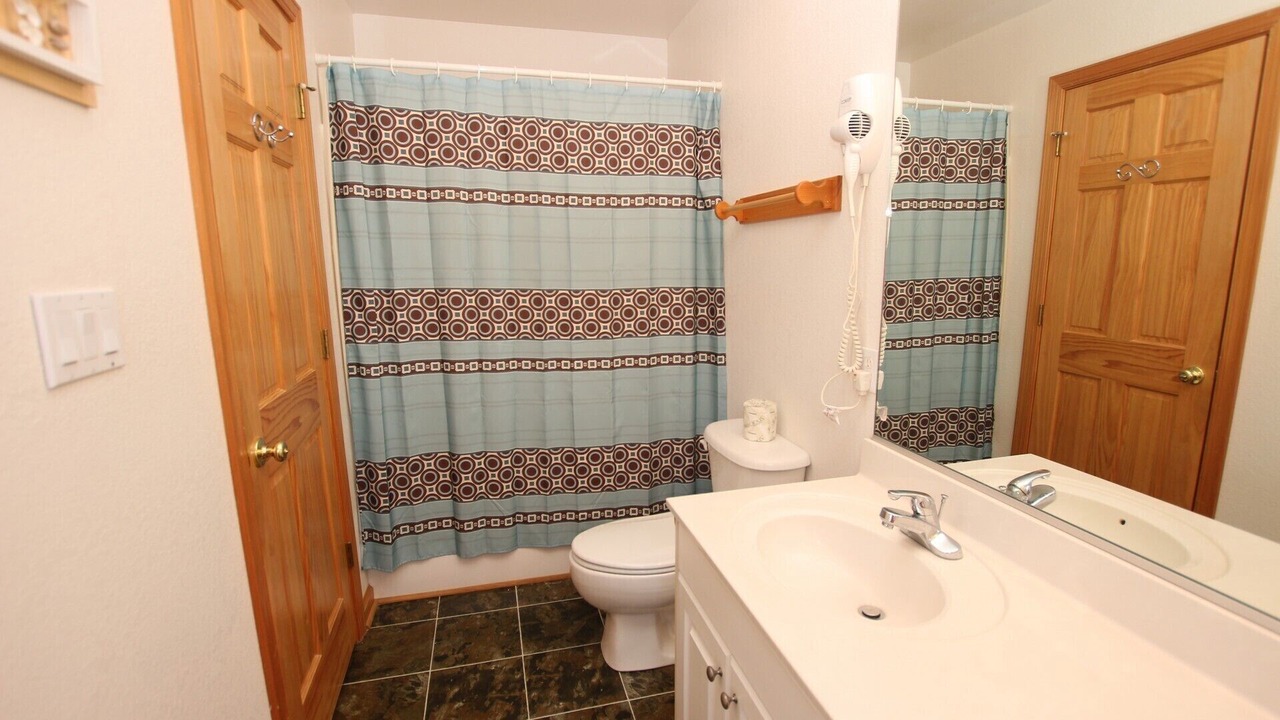 Photo of Bathroom in Ocean Hill