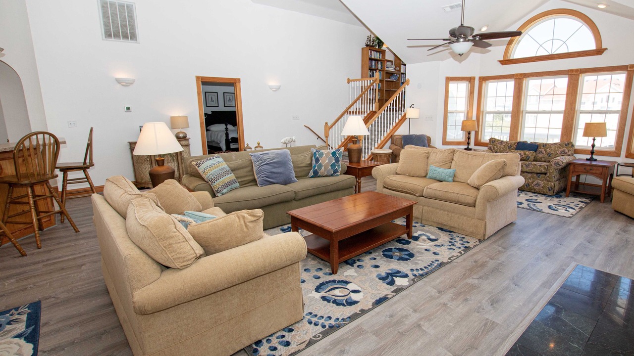Photo of Livingroom in Pine Island
