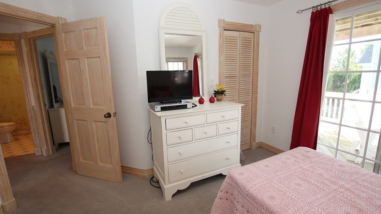 Photo of Bedroom in Buck Island