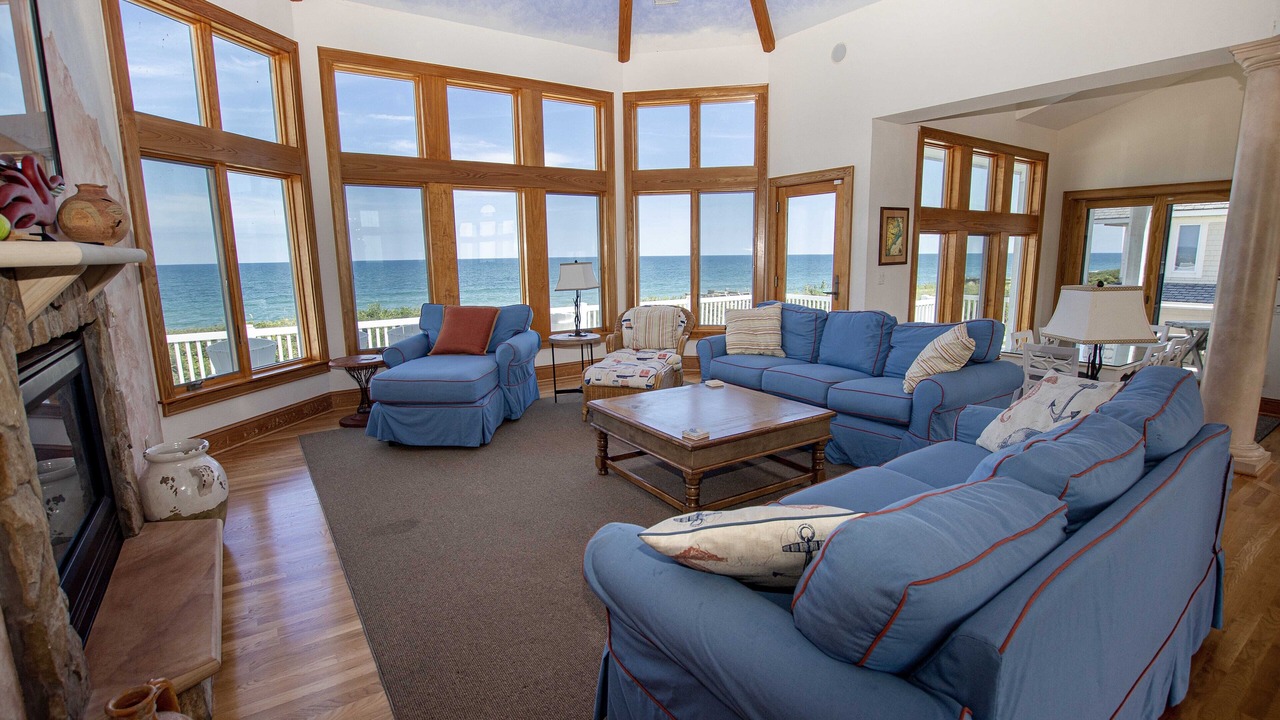 Photo of Livingroom in Pine Island