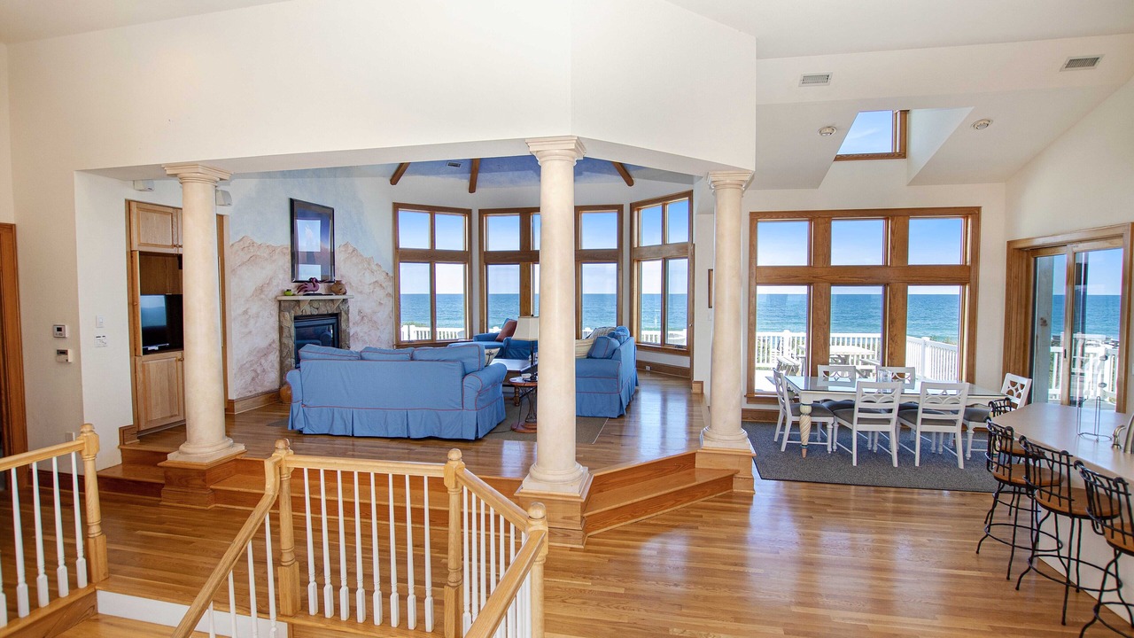 Photo of Livingroom in Pine Island