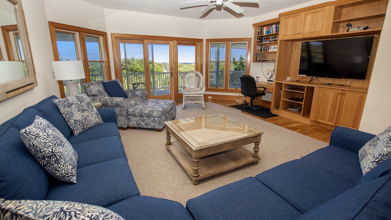 Photo of Livingroom in Pine Island