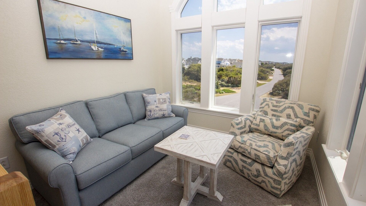 Photo of Livingroom in Pine Island