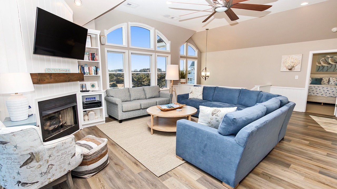 Photo of Livingroom in Pine Island