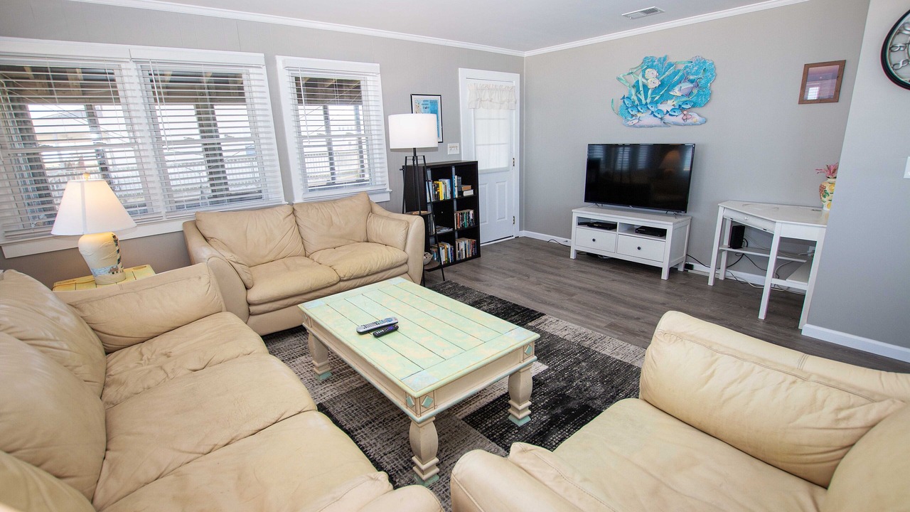 Photo of Livingroom in Kitty Hawk