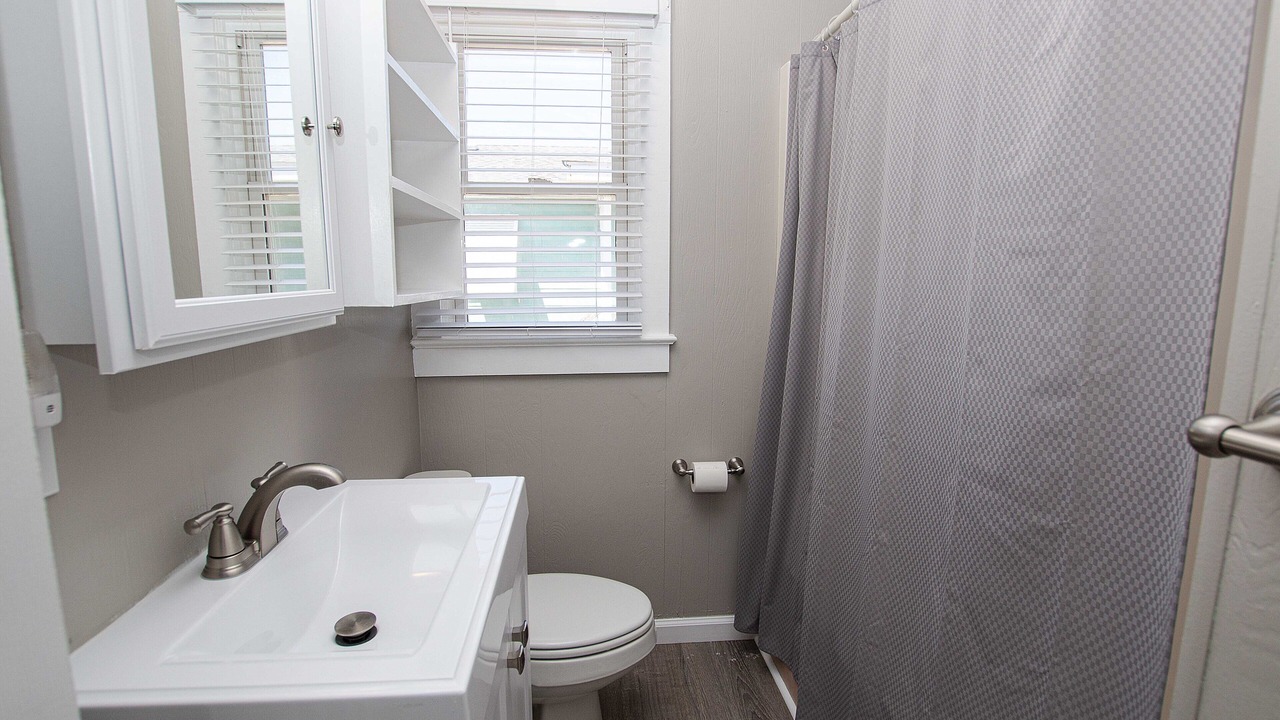 Photo of Bathroom in Kitty Hawk