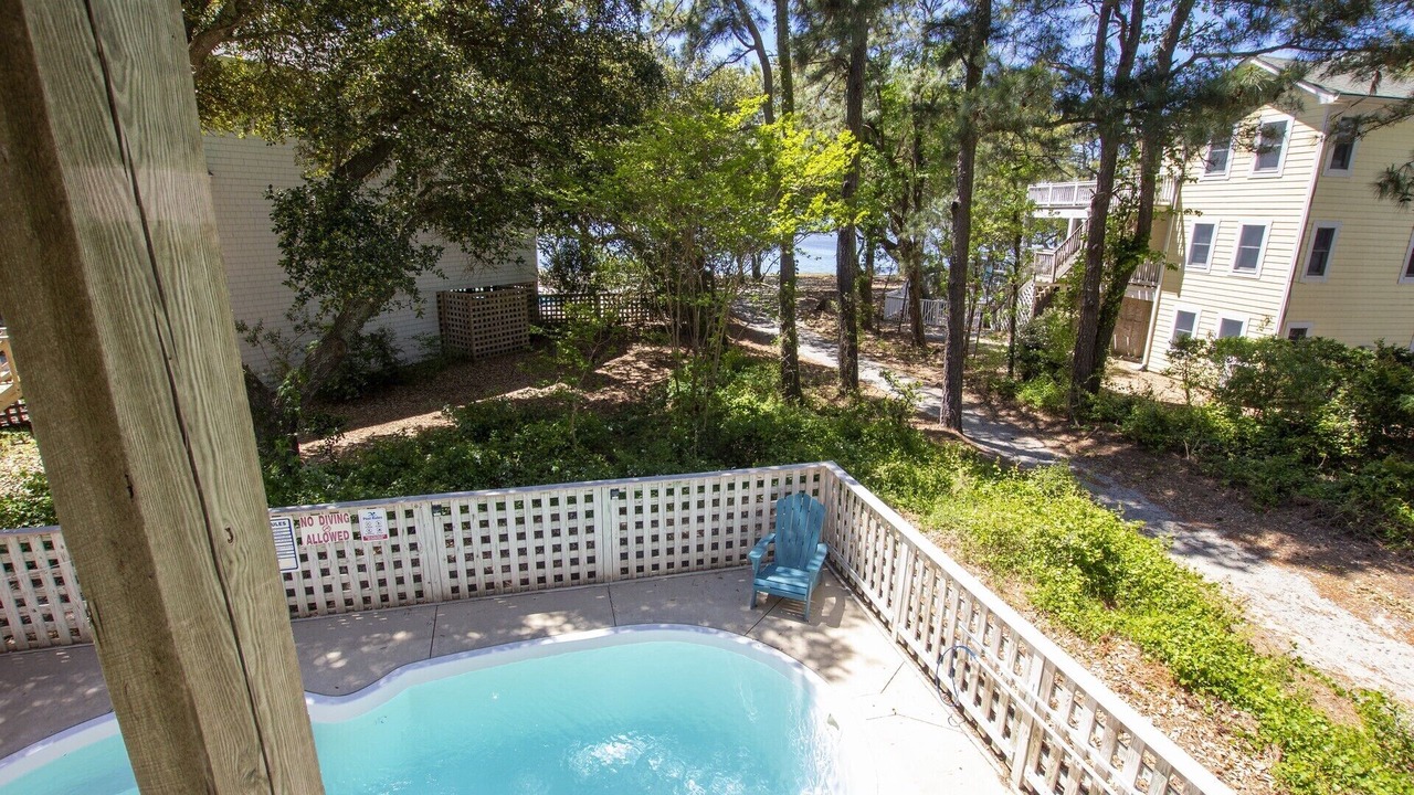 Photo of Outdoor in Corolla Light
