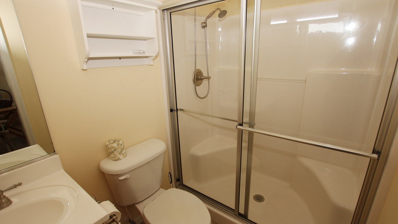 Photo of Bathroom in Kill Devil Hills